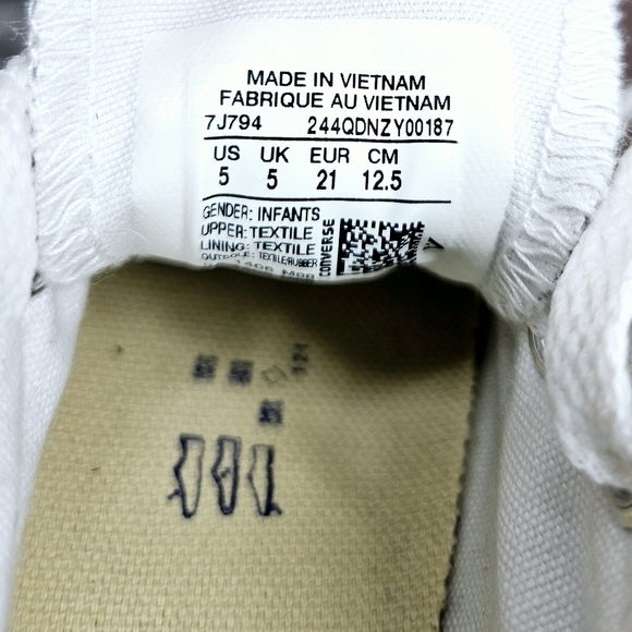 Converse All Star Infant Sneakers Size 5 Unisex - Picture 12 of 13